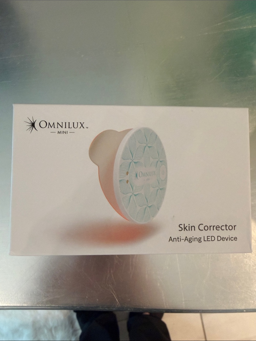 Omnilux Mini Skin Corrector LED Device — White/Pale Blue